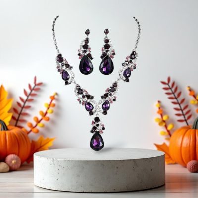 ست گردنبند و گوشواره مجلسی با نگین‌های بنفش درخشان