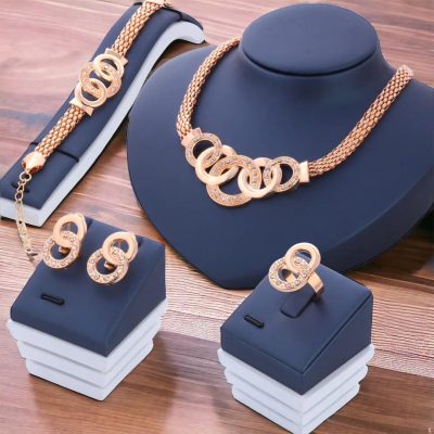 ست زیورآلات گردنبند دستبند گوشواره انگشتر